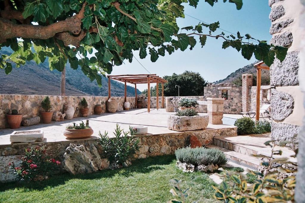 Traditional Villa With Pool In Sfakia Imbros Buitenkant foto